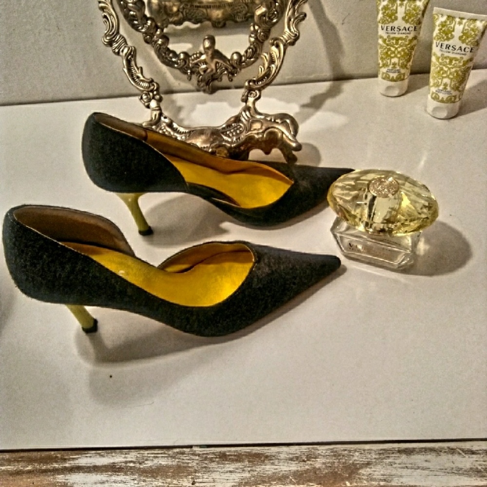 BONITA 22.5 pointy toe heel size